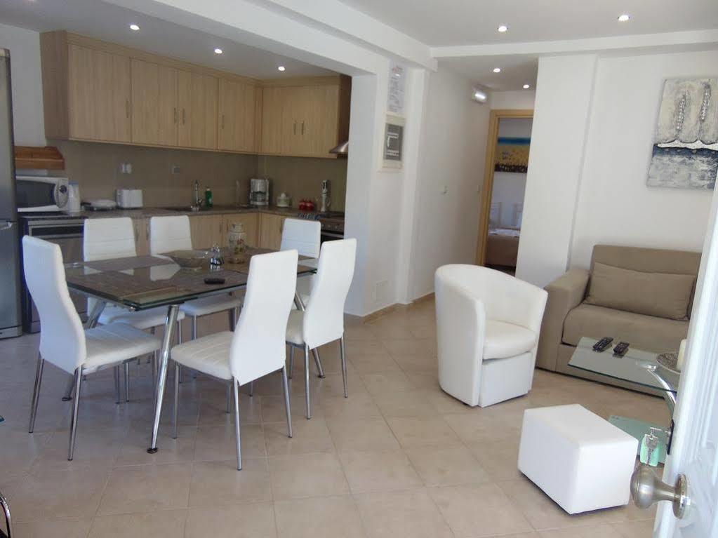 Villa Campos- Less Than 5-Min Walk To Kalivaki Beach Георгиуполис Экстерьер фото